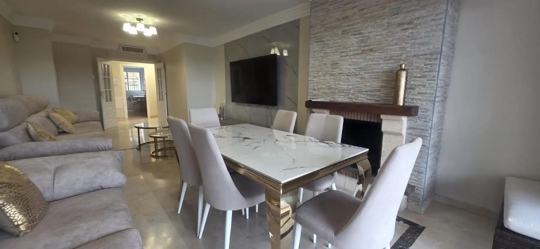 Esszimmer von Wohnung zum Verkauf in Marbella mit Klimaanlage, Terrasse und Balkon