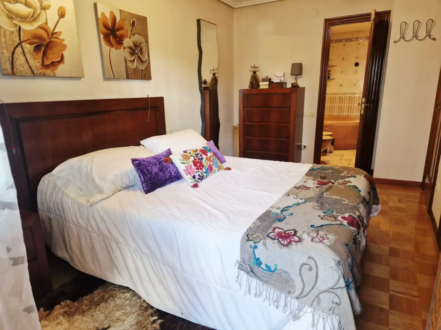 Habitación de Piso en venta en Avilés con Calefacción, Parquet y Terraza
