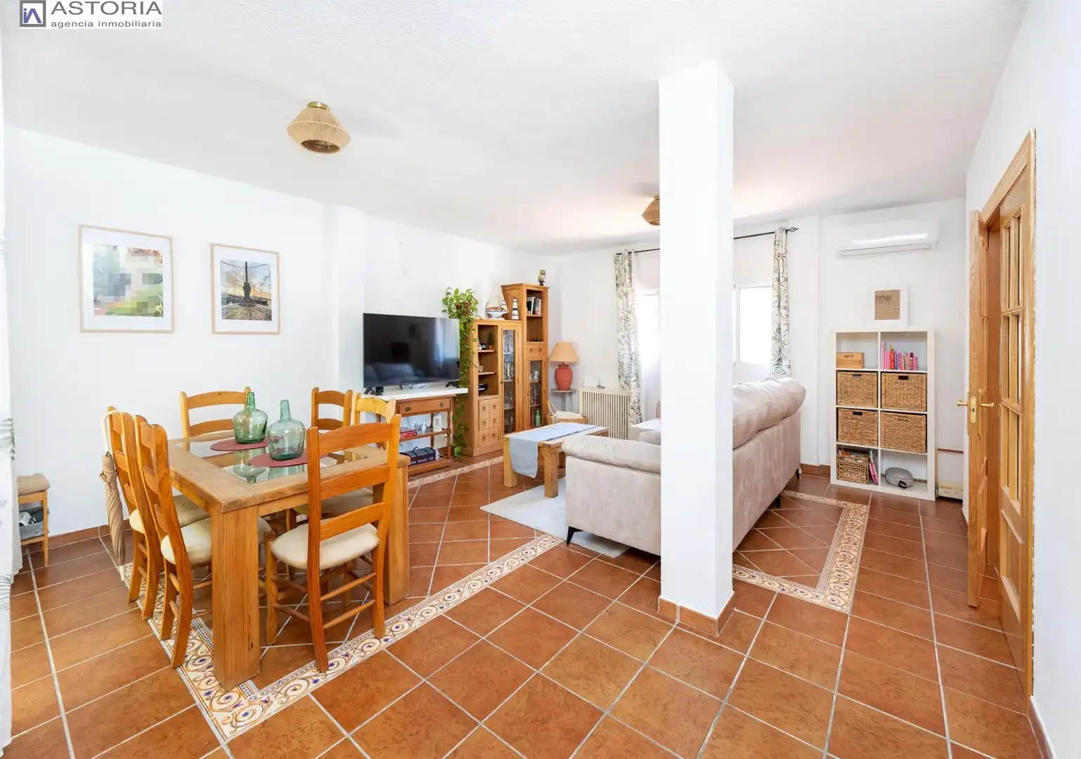 Casa a schiera con piscina in vendita a Calle JOSE RIQUELME 14, imagen 4
