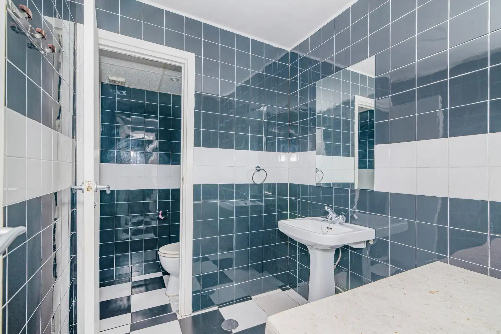 Badezimmer von Geschaftsraum zur Miete in Ronda