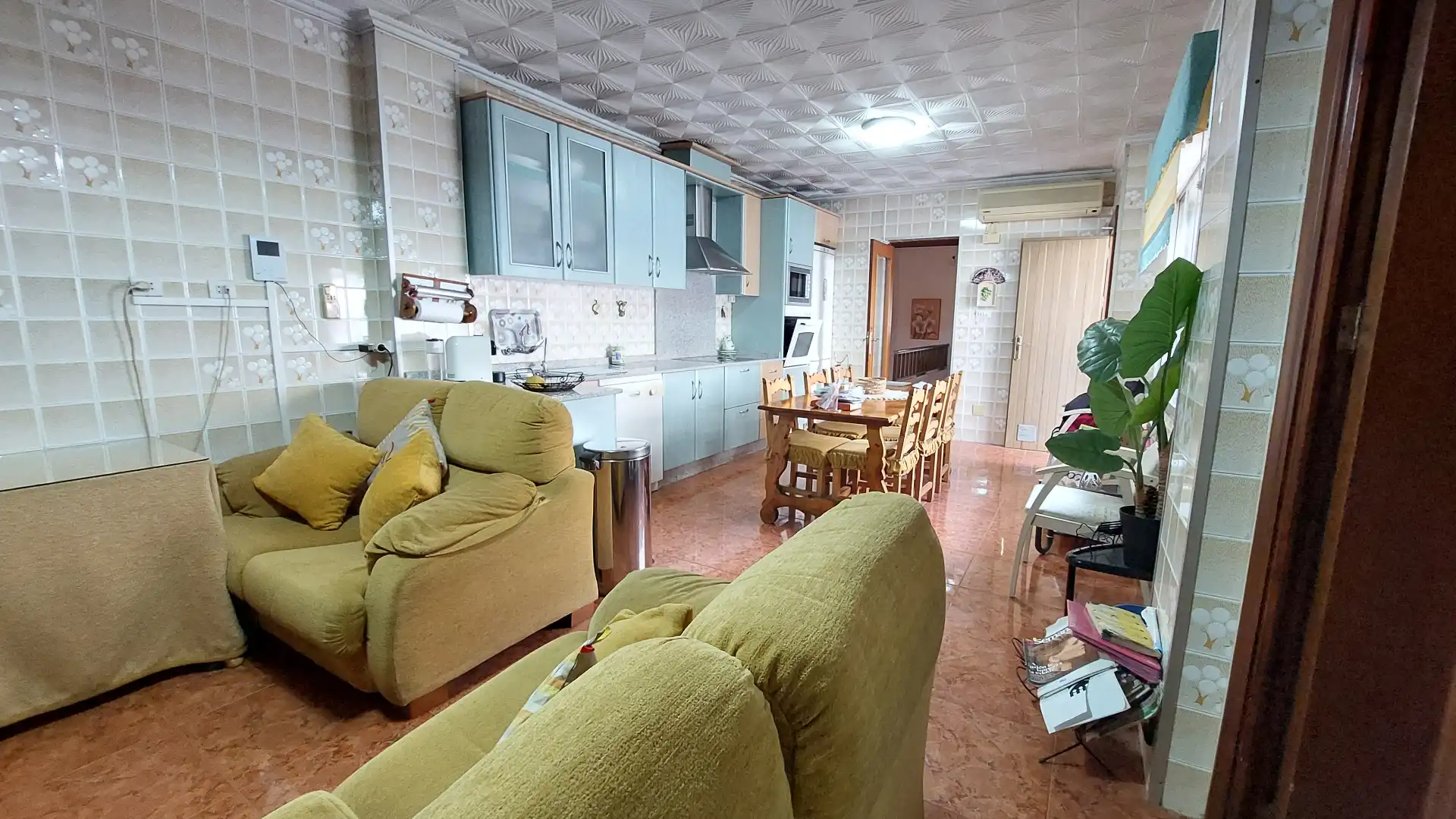 Sala de estar de Casa adosada en venta en Murcia con Terraza, Amueblado y Alarma