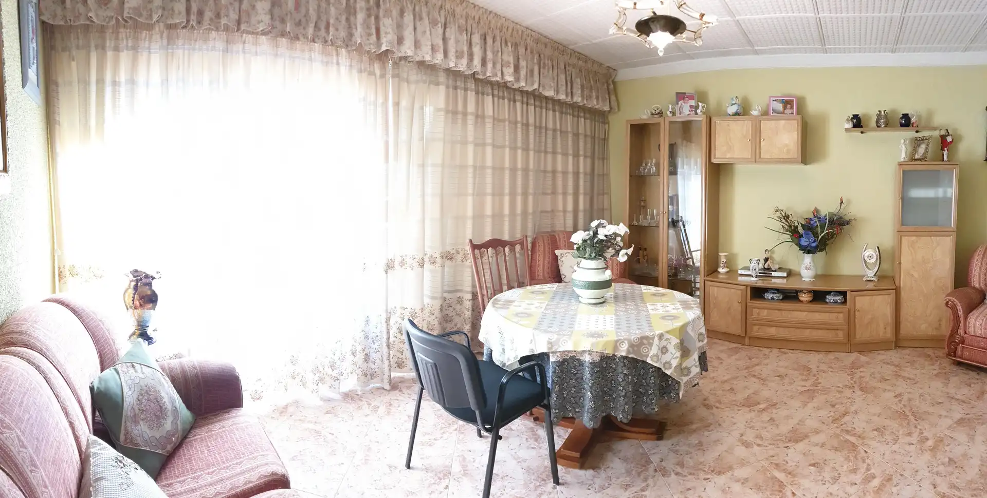 Comedor de Edificio en venta en Torrejón de Ardoz
