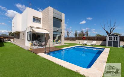 Piscina de Casa o xalet en venda en Bétera amb Aire condicionat, Calefacció i Jardí privat