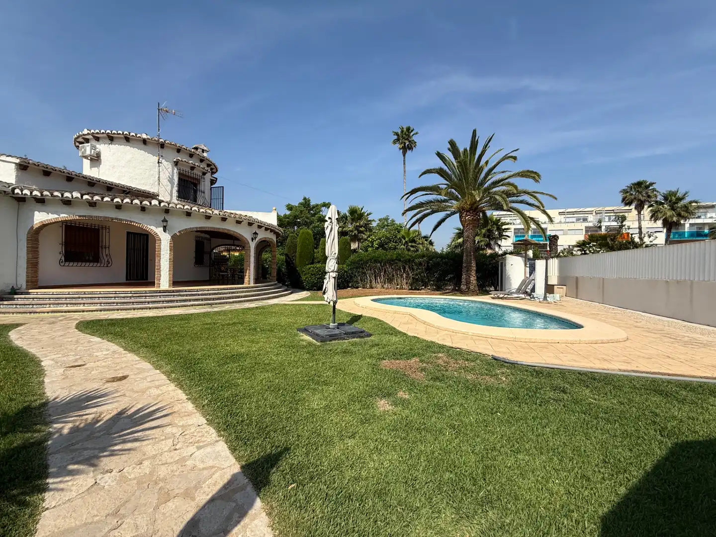 Garden of Houses for rent in Dénia  with Air Conditioner, Heating and Private garden