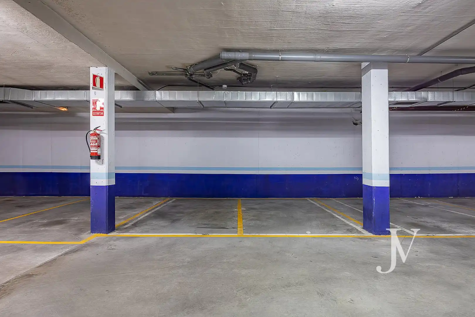 Parking of Flat for sale in Majadahonda  with Air Conditioner, Heating and Storage room