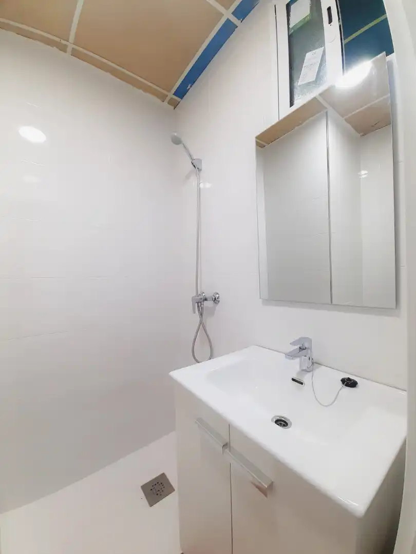 Bany de Edifici en venda en Archena amb Alarma