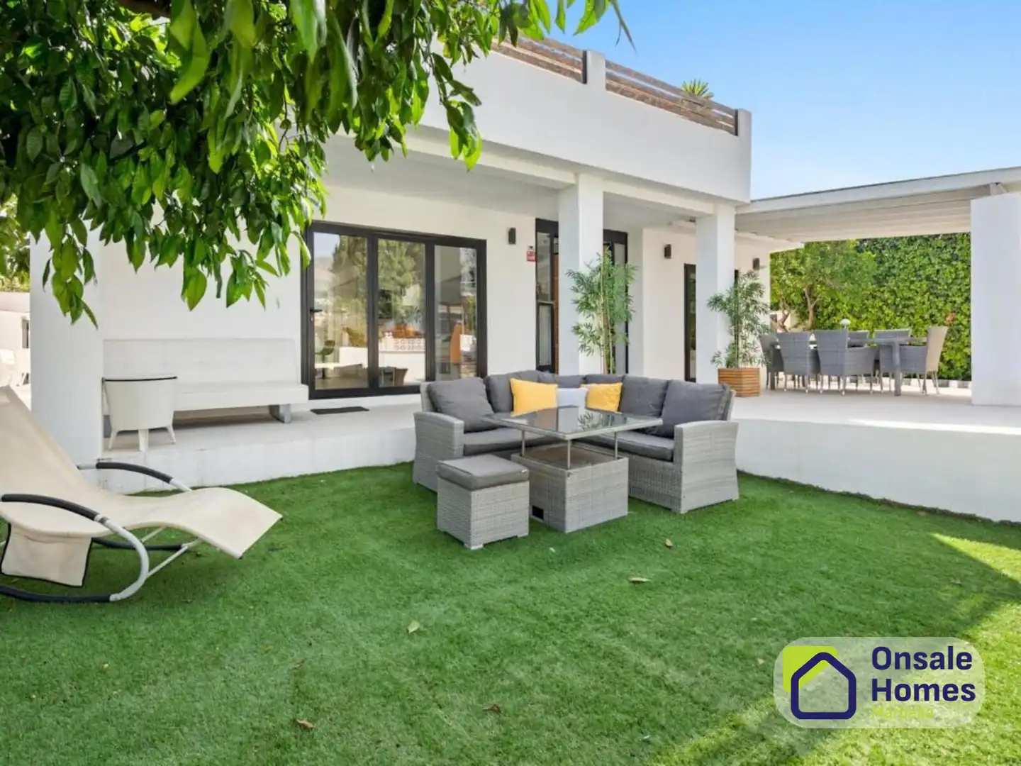 Terrassa de Casa o xalet en venda en Marbella amb Aire condicionat, Jardí privat i Terrassa