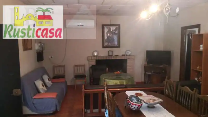 Casa o chalet en venta en Bailén con Jardín privado, Trastero y Piscina