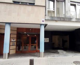 Garage to rent in Bilbao 
