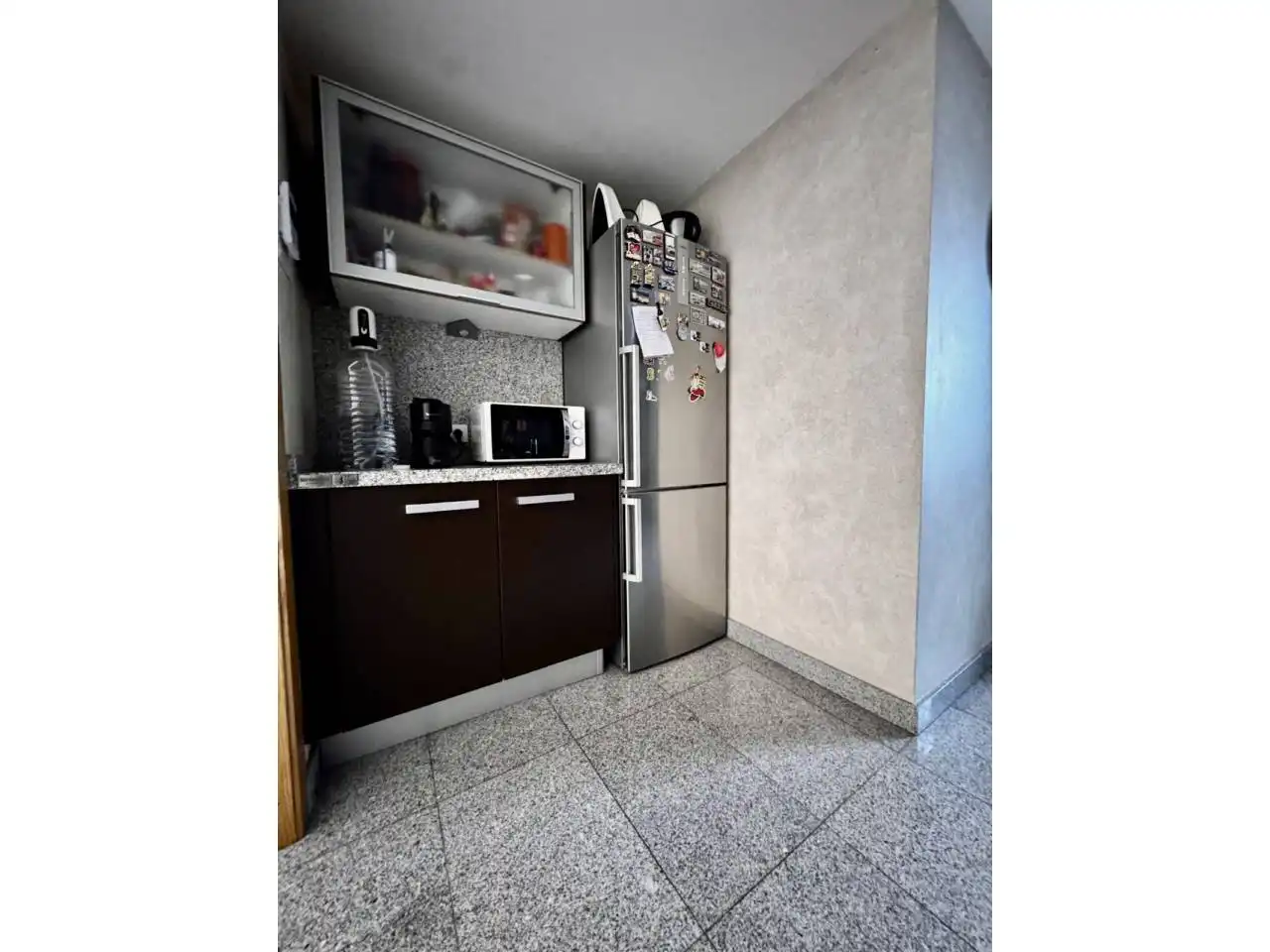 Cuina de Apartament de lloguer en  Palma de Mallorca amb Parquet i Piscina comunitària