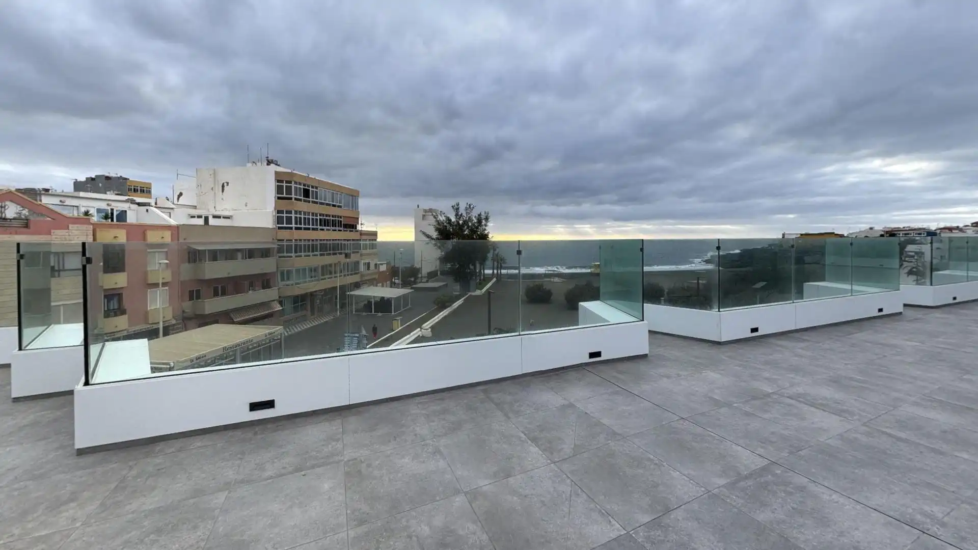Terrassa de Local de lloguer en Telde