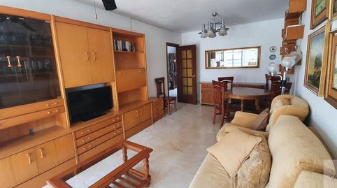 Foto 5 de Piso de alquiler en Ollerias, Puerto Deportivo, Fuengirola