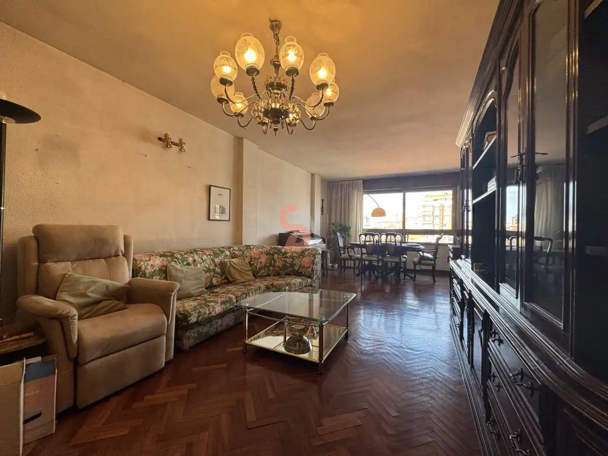 Sala d'estar de Pis en venda en Valladolid amb Aire condicionat, Calefacció i Terrassa