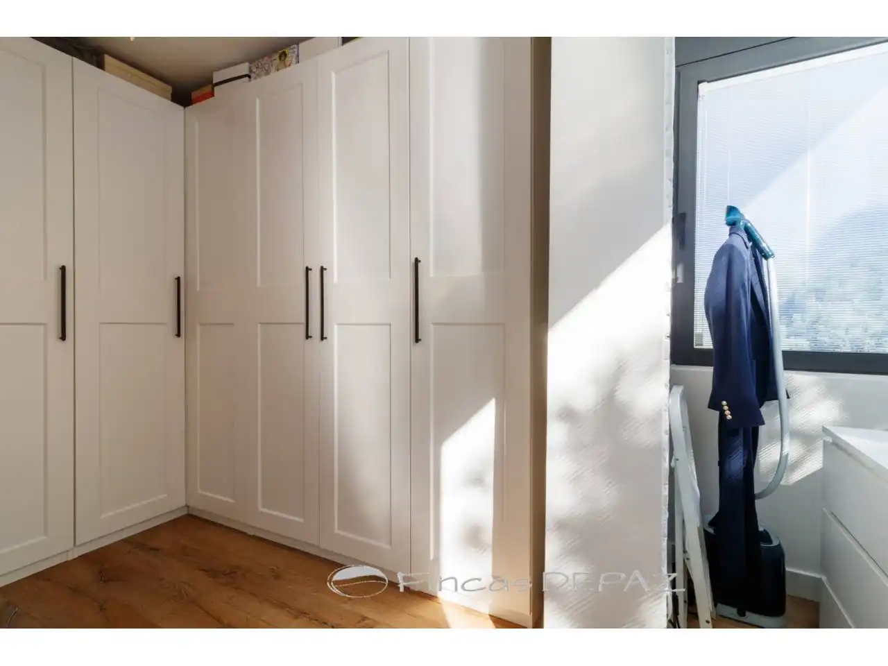 Habitación de Ático en venta en Gavà con Aire acondicionado, Calefacción y Parquet