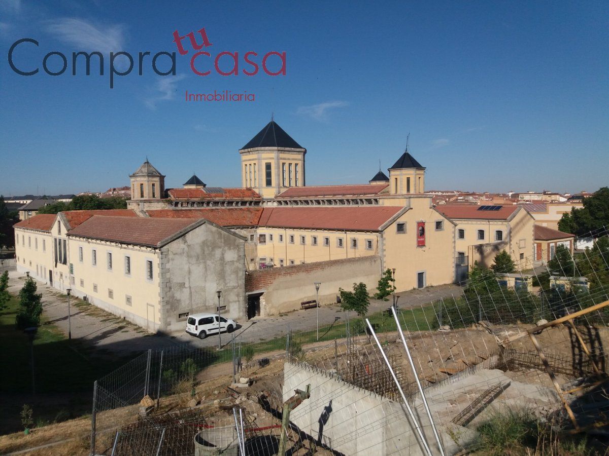 Exterior view of Residential for sale in Segovia Capital
