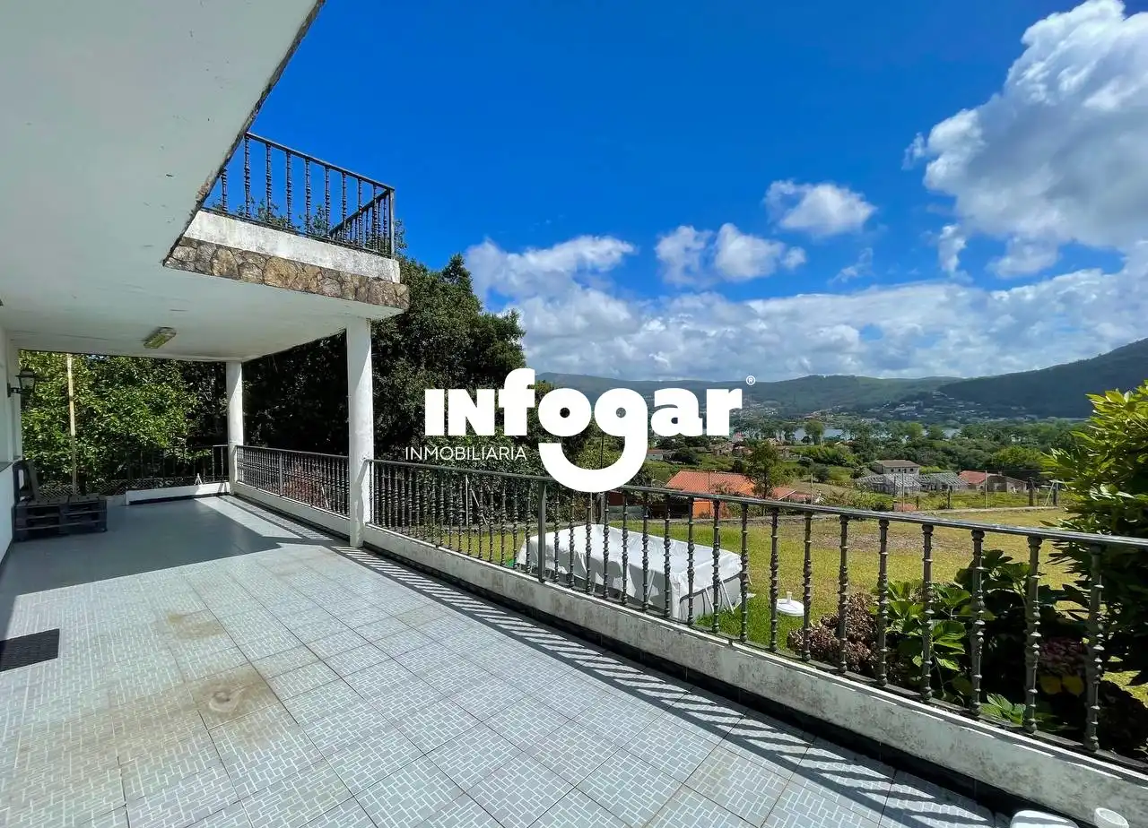 Exterior view of Houses for sale in O Rosal    with Heating, Private garden and Terrace