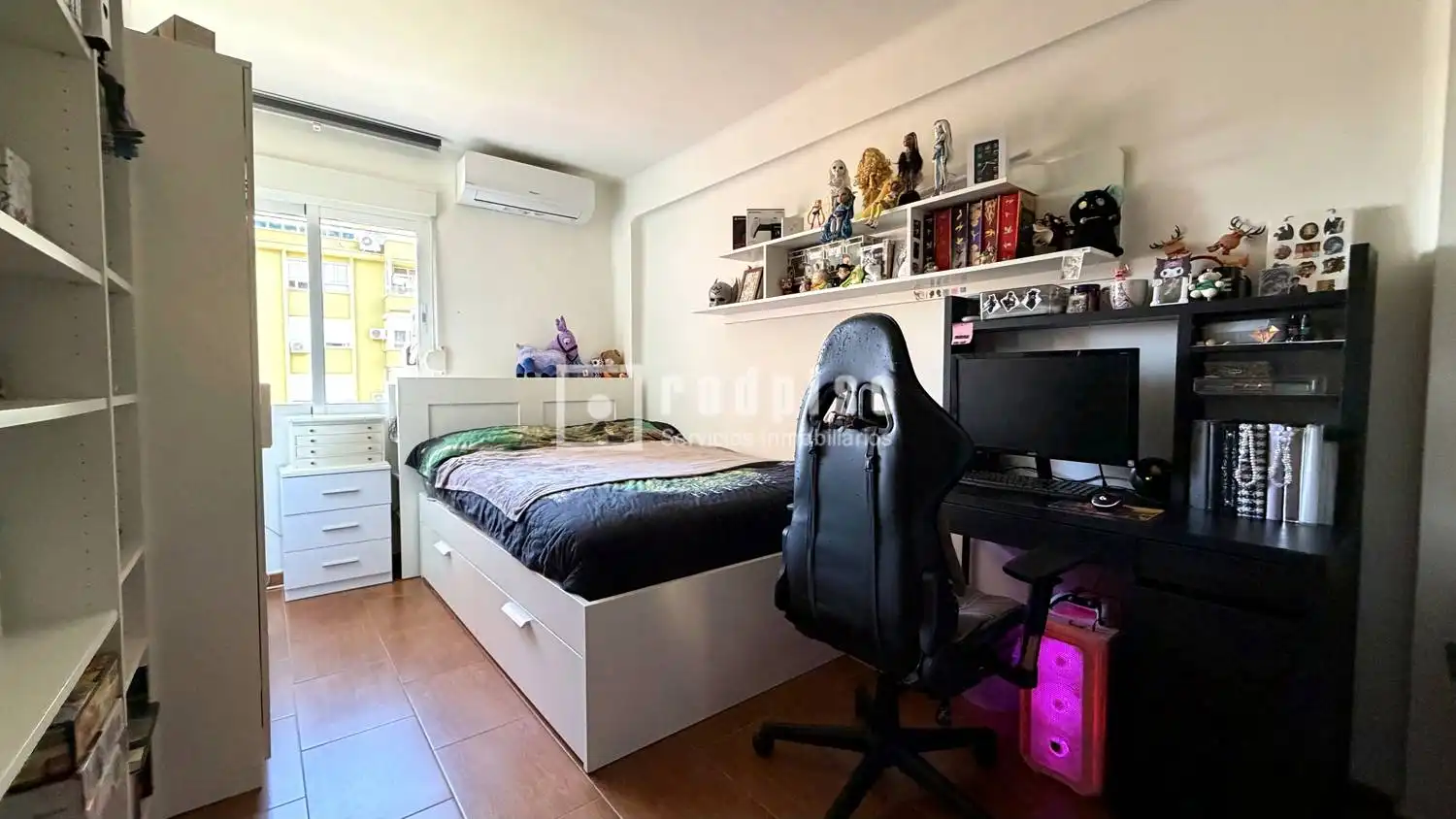 Schlafzimmer von Wohnung zum Verkauf in Torremolinos mit Klimaanlage