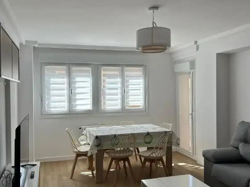 Esszimmer von Wohnung zur Miete in Centro