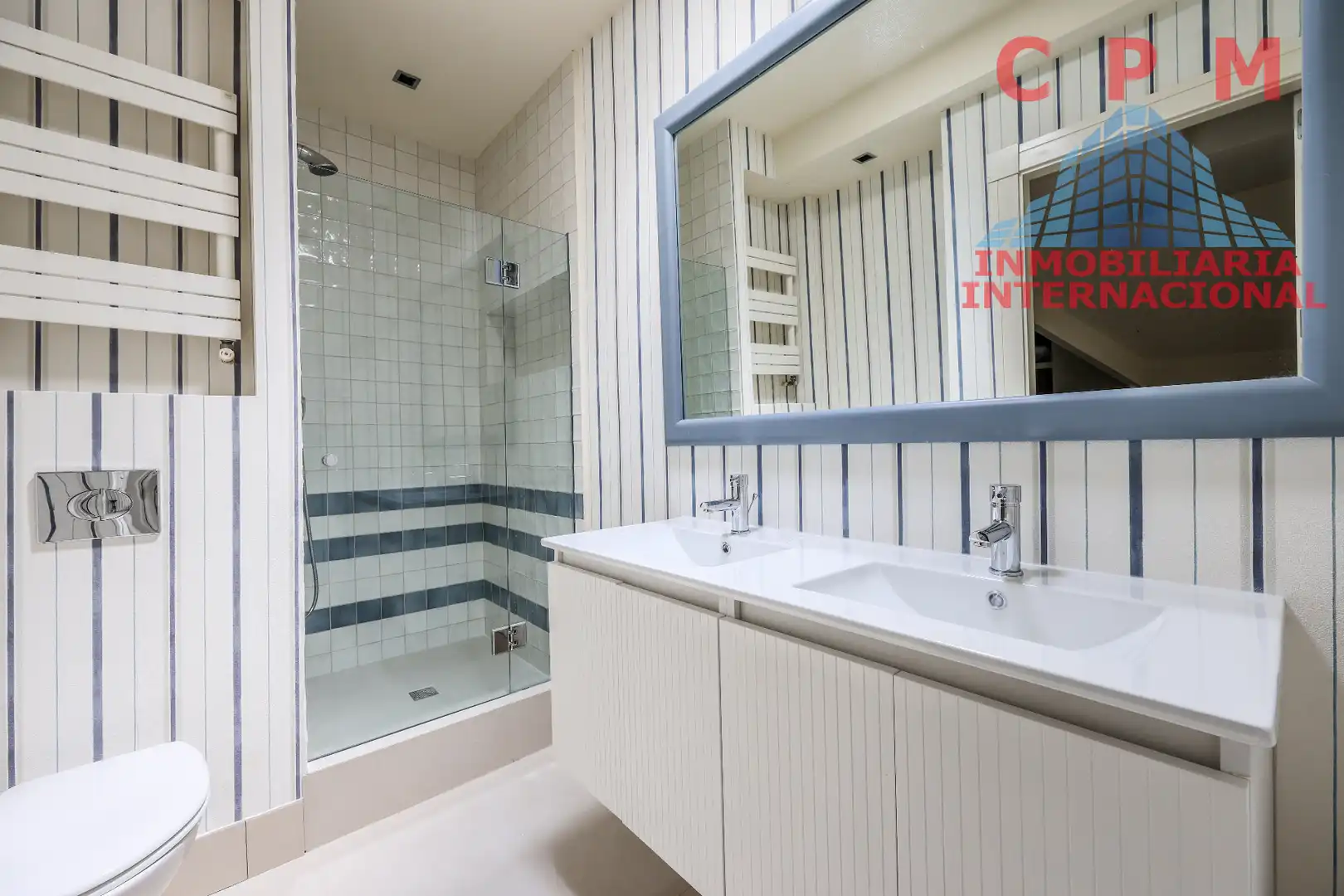 Badezimmer von Wohnung zur Miete in Madrid mit Klimaanlage, Heizung und Terrasse