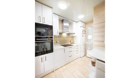 Foto 2 de Piso en venta en Calle Sòcrates, 26, Can Rull, Sabadell