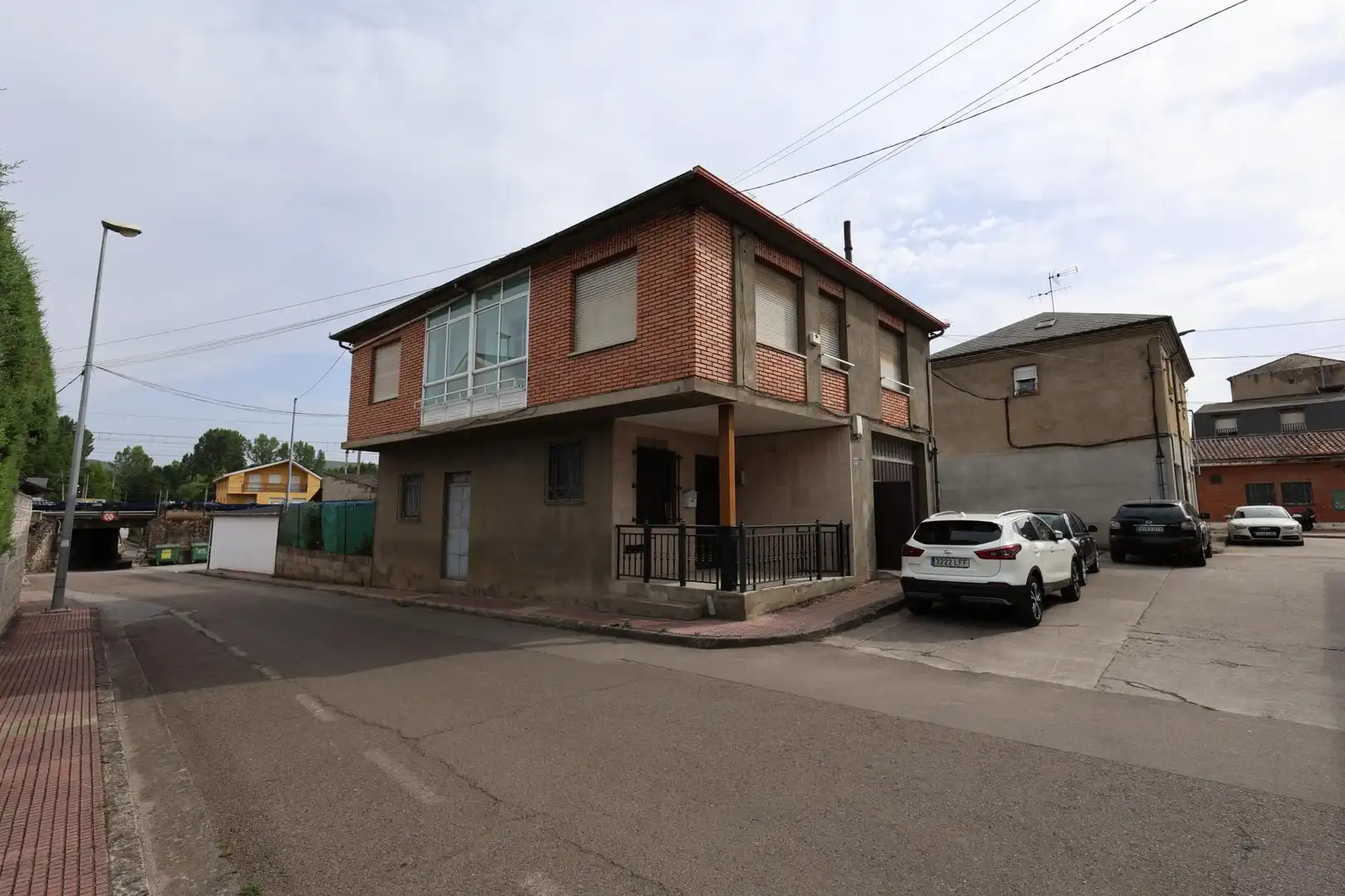 Exterior view of Houses for sale in Toral de los Vados  with Heating