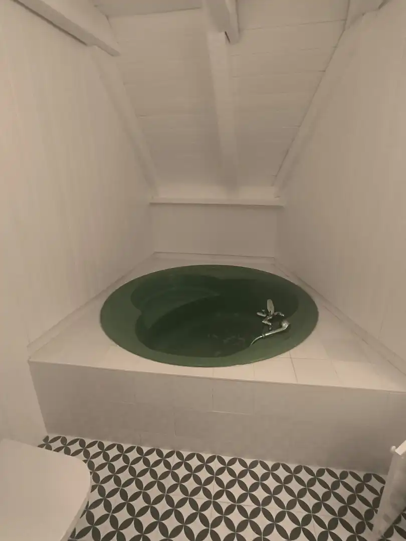 Bathroom of Country homes for rent in Garòs