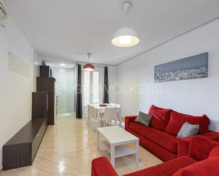 Living room of Apartment for sale in  Barcelona Capital  with Air Conditioner, Heating and Balcony