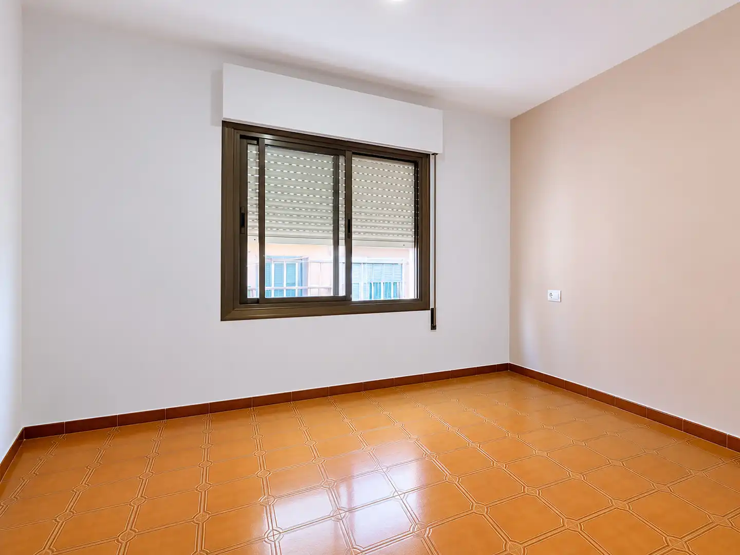 Habitación de Piso en venta en Sabadell con Aire acondicionado