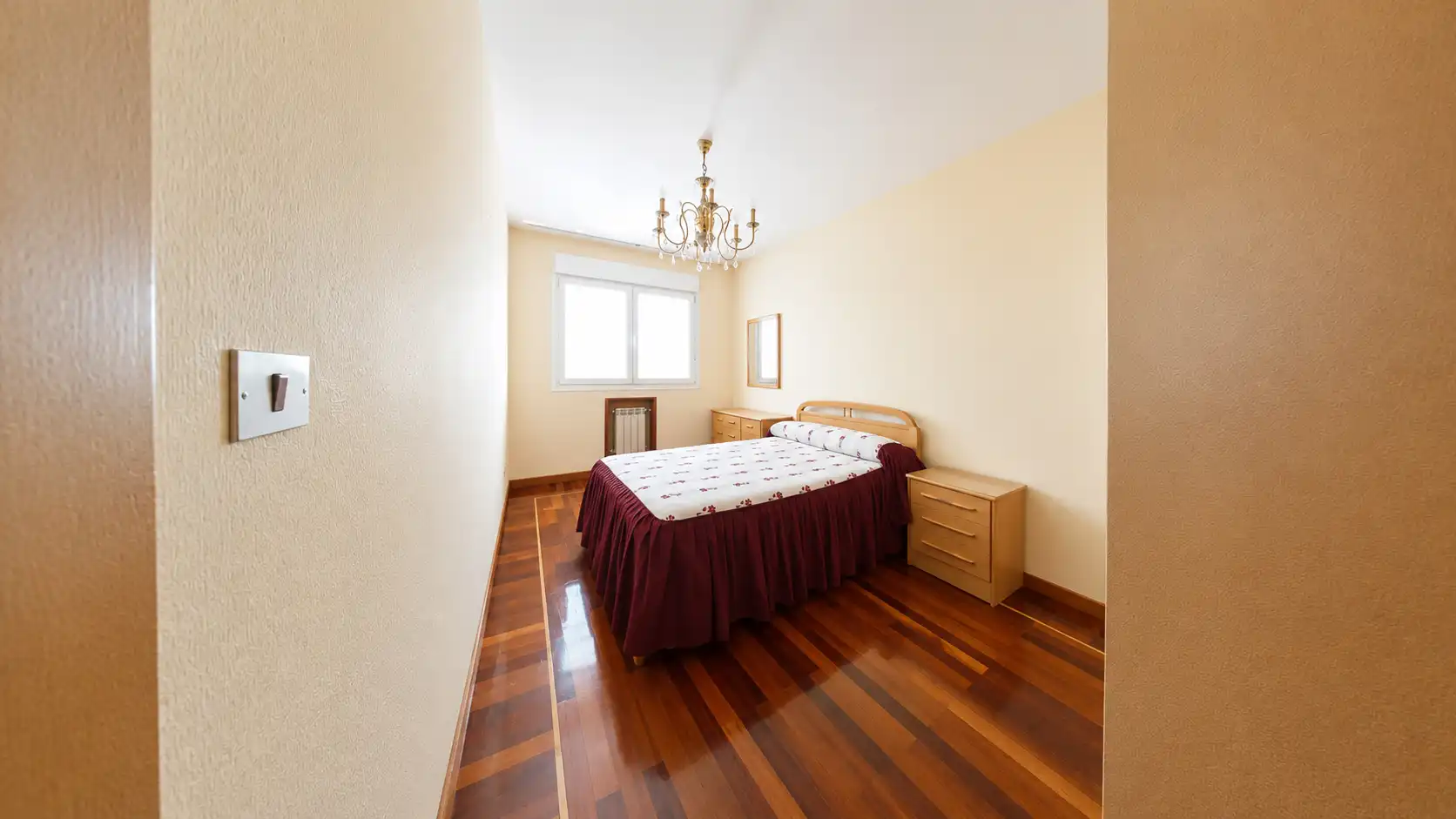 Habitación de Piso en venta en Vigo  con Calefacción, Parquet y Amueblado