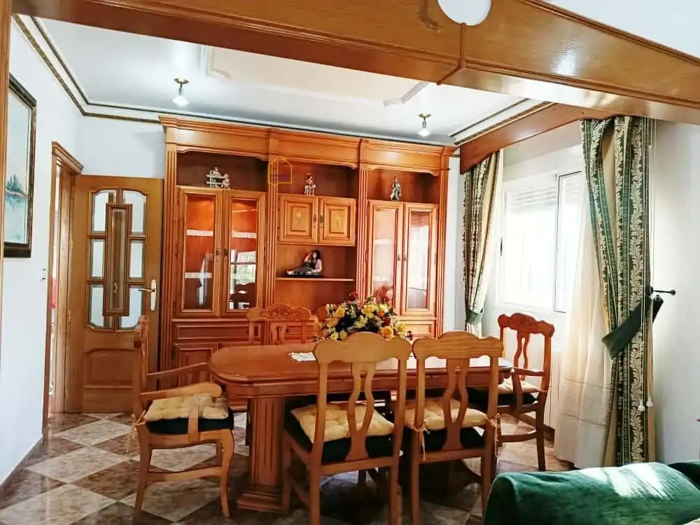 Houses for sale in Escucha