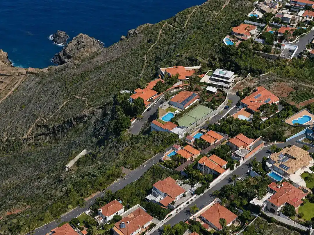 Vista exterior de Casa o xalet en venda en El Sauzal amb Piscina i Balcó