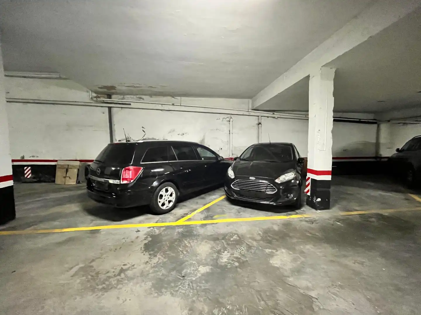 Parkplatz von Garage zum Verkauf in Basauri 