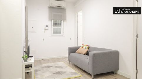 Foto 3 de Piso de alquiler en Acacias, Madrid Capital