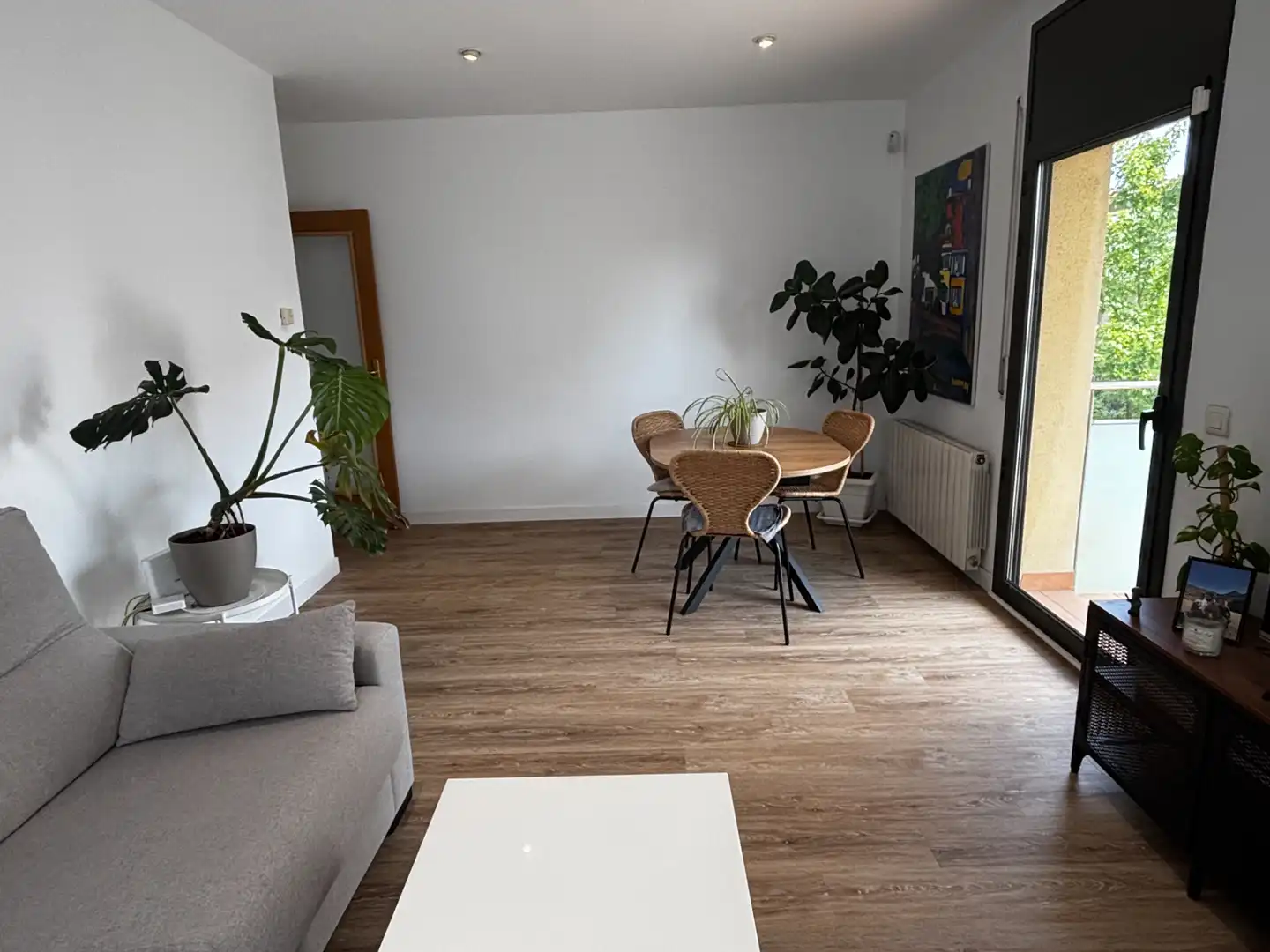 Living room of Flat for sale in Terrassa  with Air Conditioner, Heating and Parquet flooring