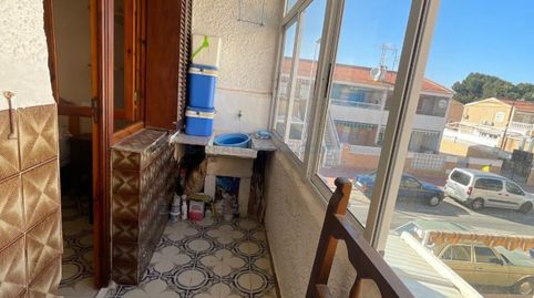 Bungalow con terraza, en la provincia de Alicante, en Torrevieja, zona Playa de los Náufragos. 2 habitaciones | 71 m² | 100 metros, imatge 5
