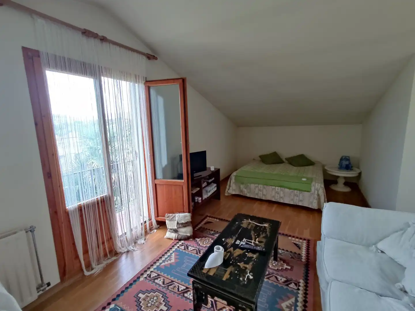 Dormitori de Casa o xalet en venda en Iruña Oka / Iruña de Oca amb Jardí privat, Traster i Piscina