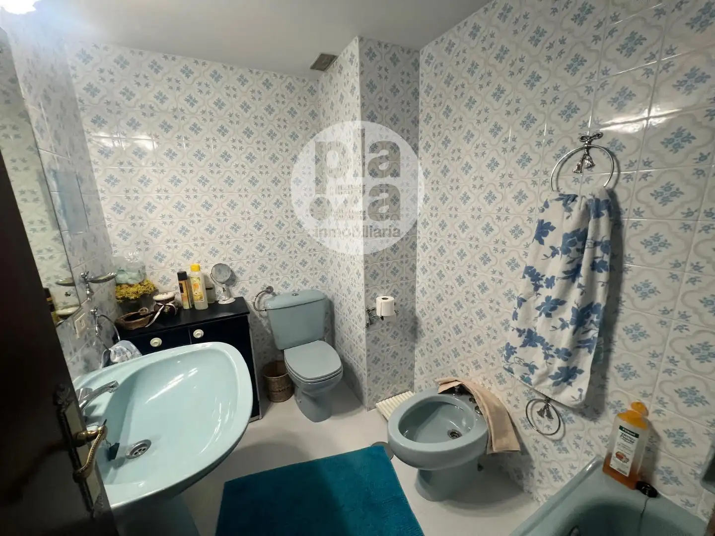 Bathroom of Flat for sale in Burgos  with Heating, Terrace and Storage room