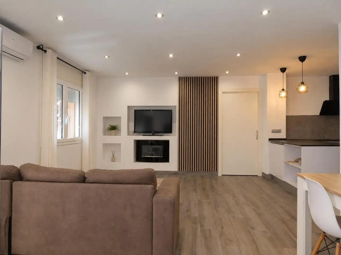 Sala d'estar de Planta baixa en venda en Montornès del Vallès amb Aire condicionat, Calefacció i Terrassa