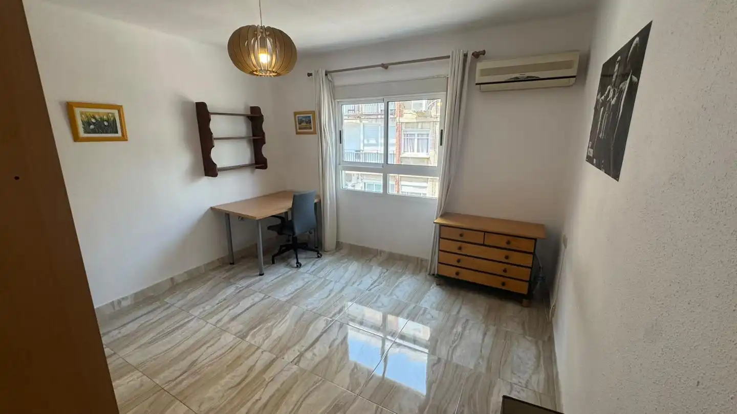 Flat for rent in Dels Germans Villalonga, Barrio de Benimaclet