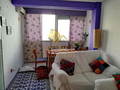 Sala d'estar de Pis en venda en  Valencia Capital amb Aire condicionat i Moblat