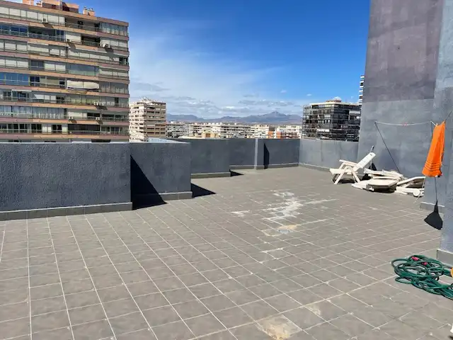 Wohnungen zur Miete in Avenida de Niza, Playa de San Juan