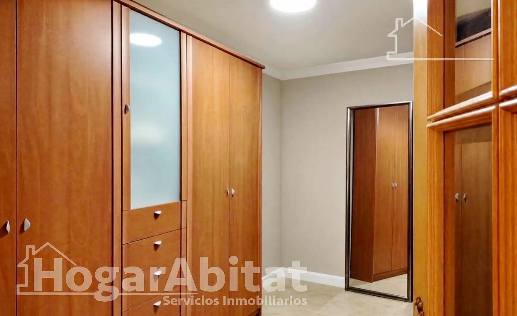 Schlafzimmer von Wohnung zum Verkauf in Santa Pola mit Klimaanlage, Heizung und Möbliert
