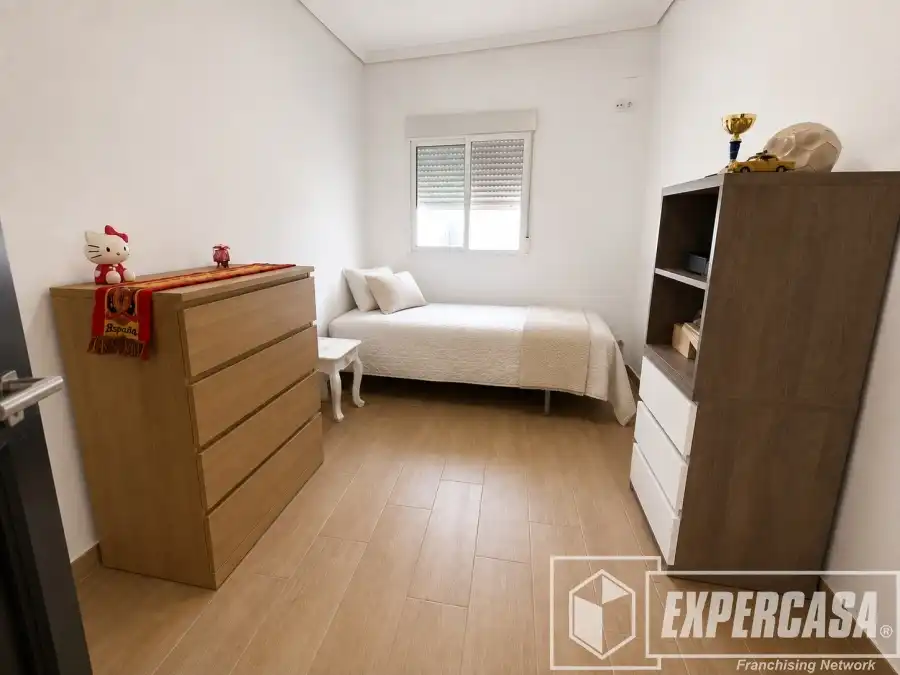 Habitación de Casa adosada en venta en Real con Aire acondicionado y Terraza