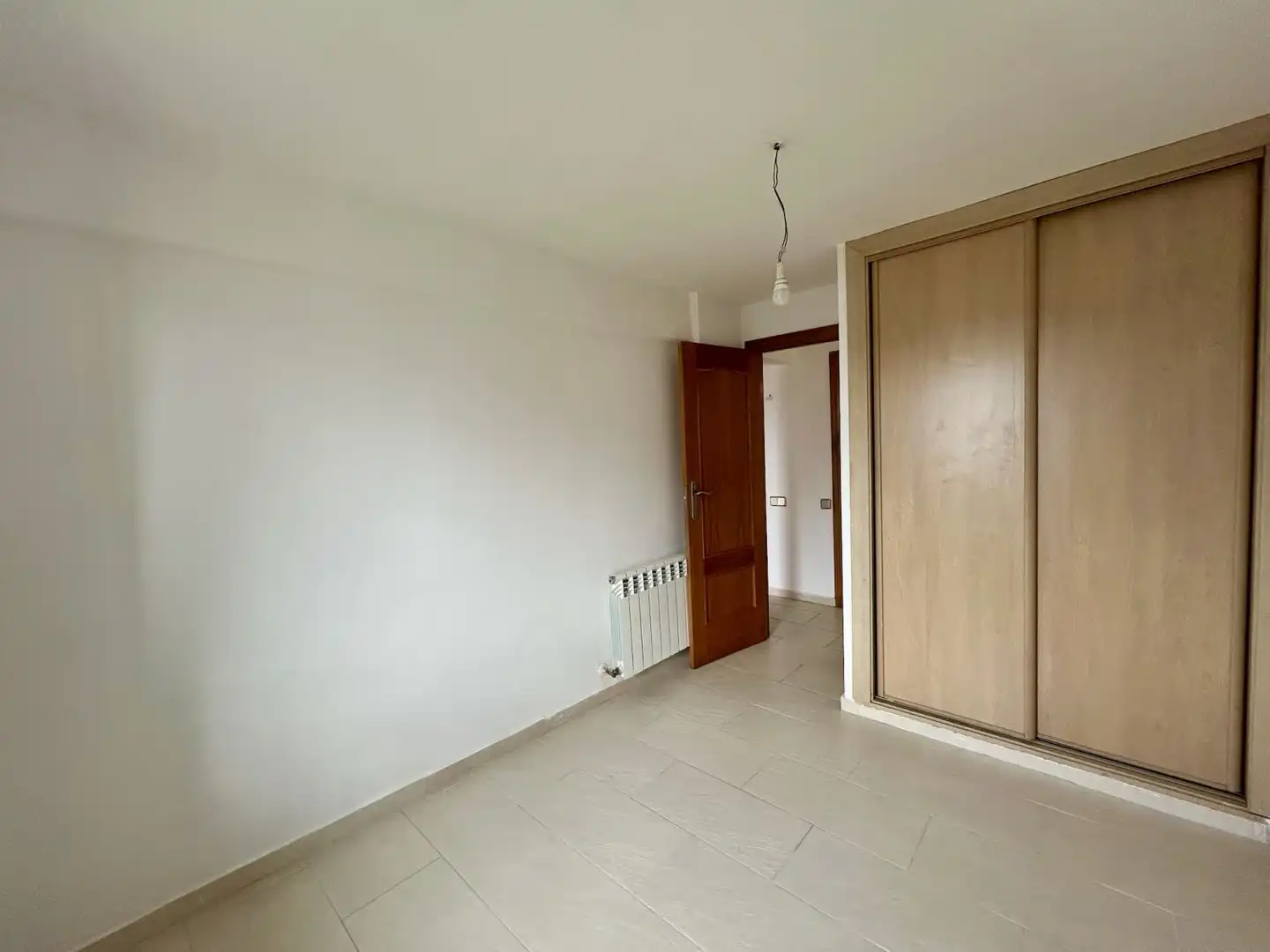 Habitación de Piso en venta en Laredo con Calefacción y Terraza