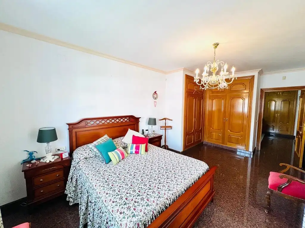 Chalet en venta en Centro ciudad, imagen 8