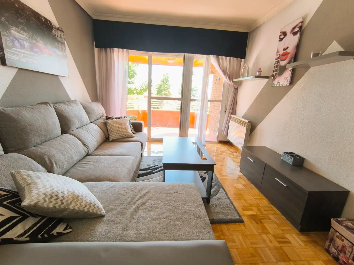 Sala de estar de Piso de alquiler en Palencia con Calefacción, Parquet y Terraza