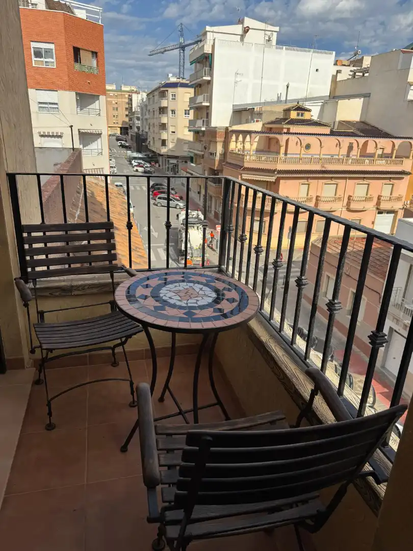 Terrassa de Pis en venda en Guardamar del Segura amb Forn, Rentadora i Balcó