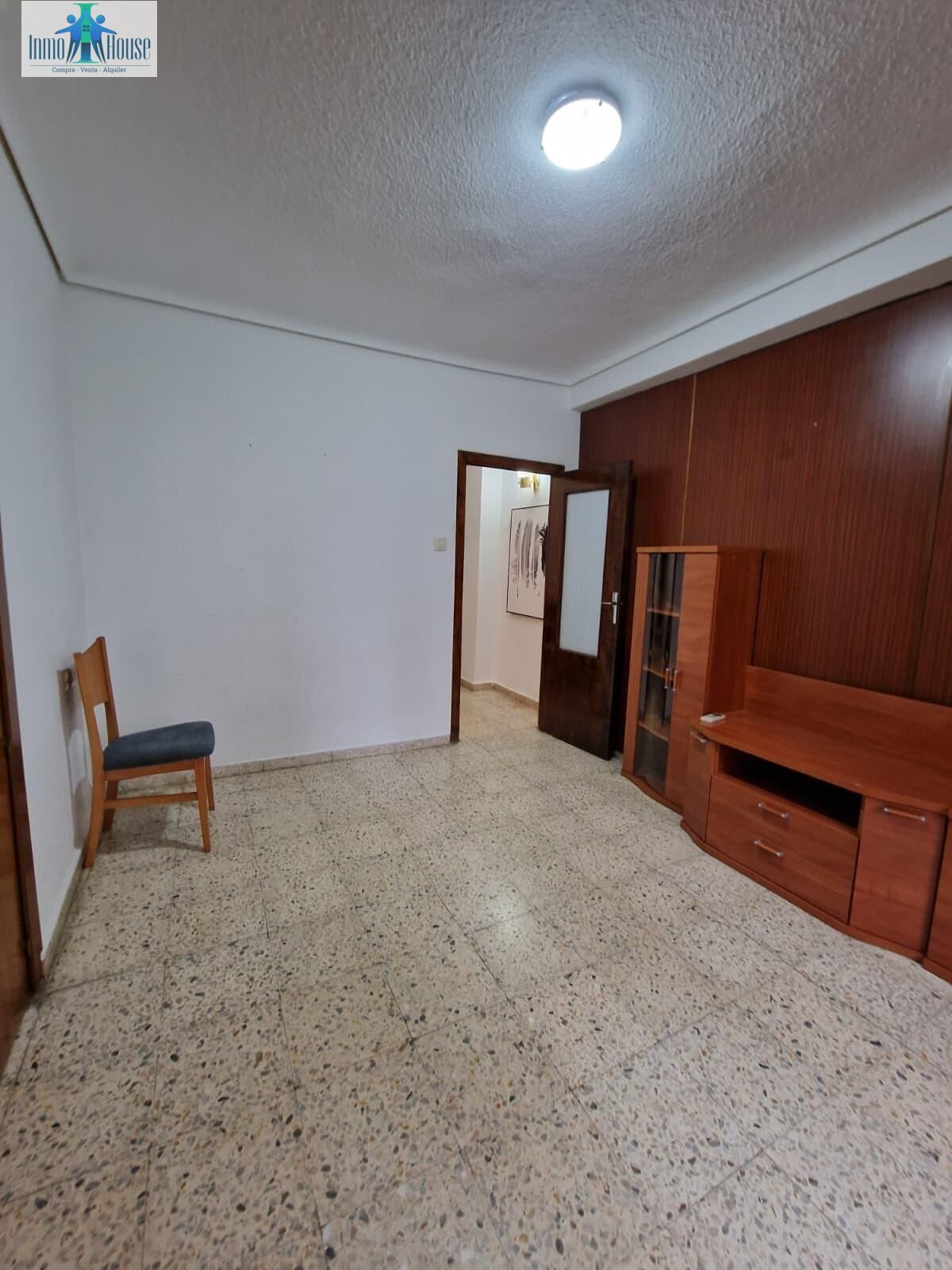 Pis en venda en  Albacete Capital amb Aire condicionat, Calefacció i Terrassa