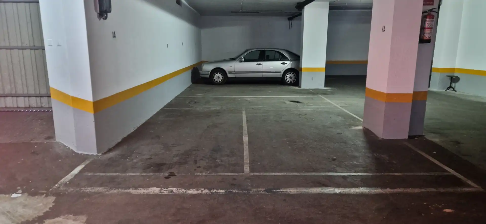 Parkplatz von Garage zur Miete in Santander