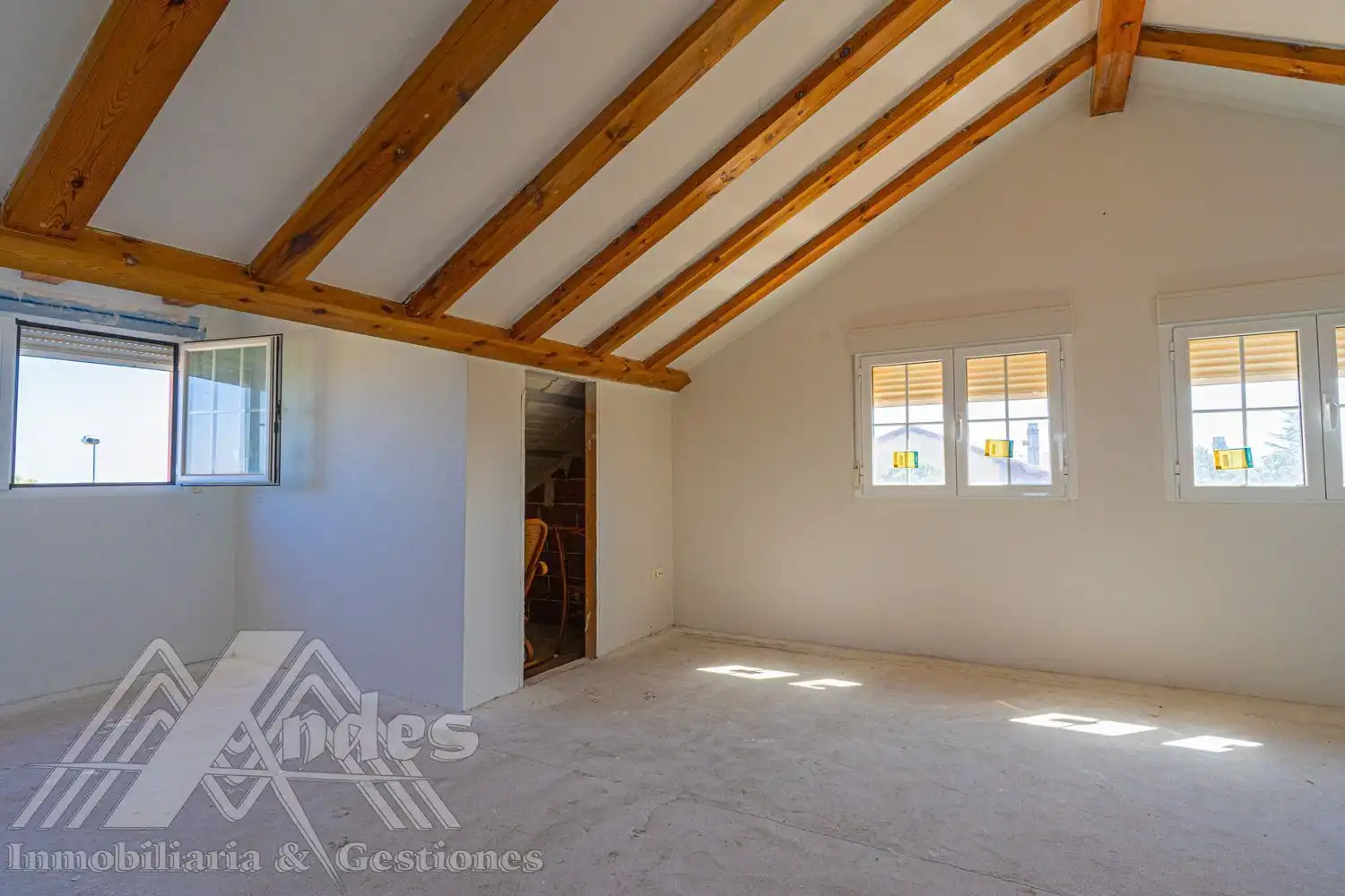 Habitación de Casa o chalet en venta en Zarzuela del Monte con Calefacción, Jardín privado y Terraza